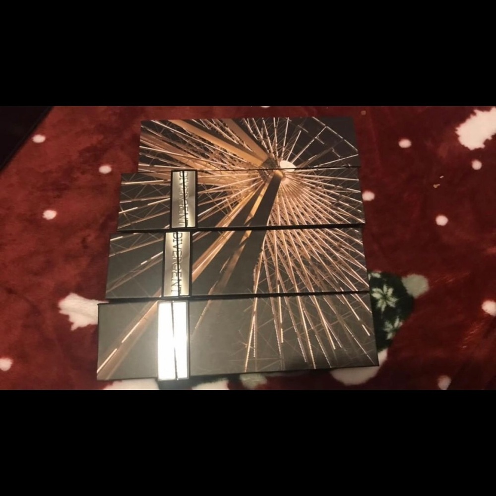 Sephora Limited Edition Divergent Pallet Set